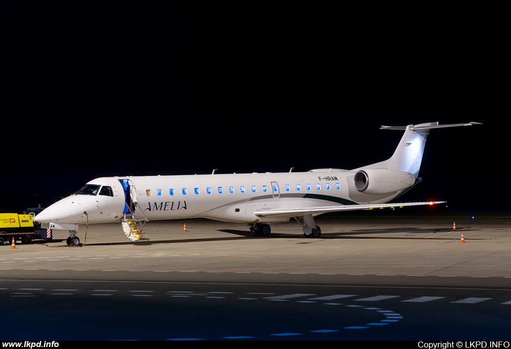 Amelia – Embraer EMB-145LU F-HRAM