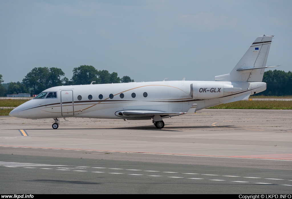 ABS Jets – Gulfstream G200 OK-GLX