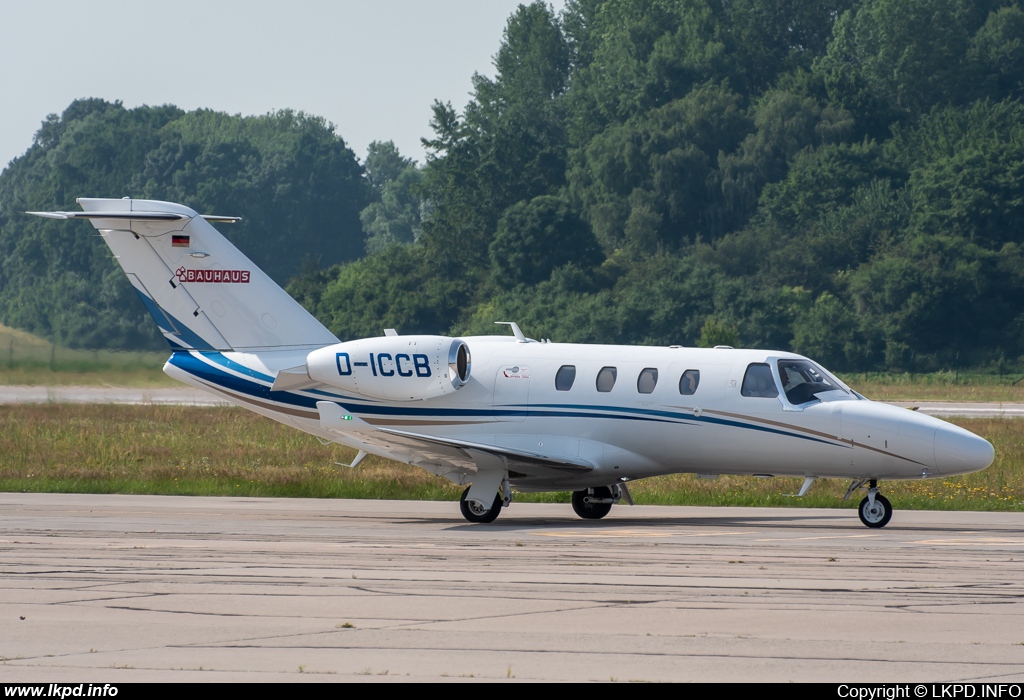 Bauhaus AG – Cessna 525 M2 D-ICCB