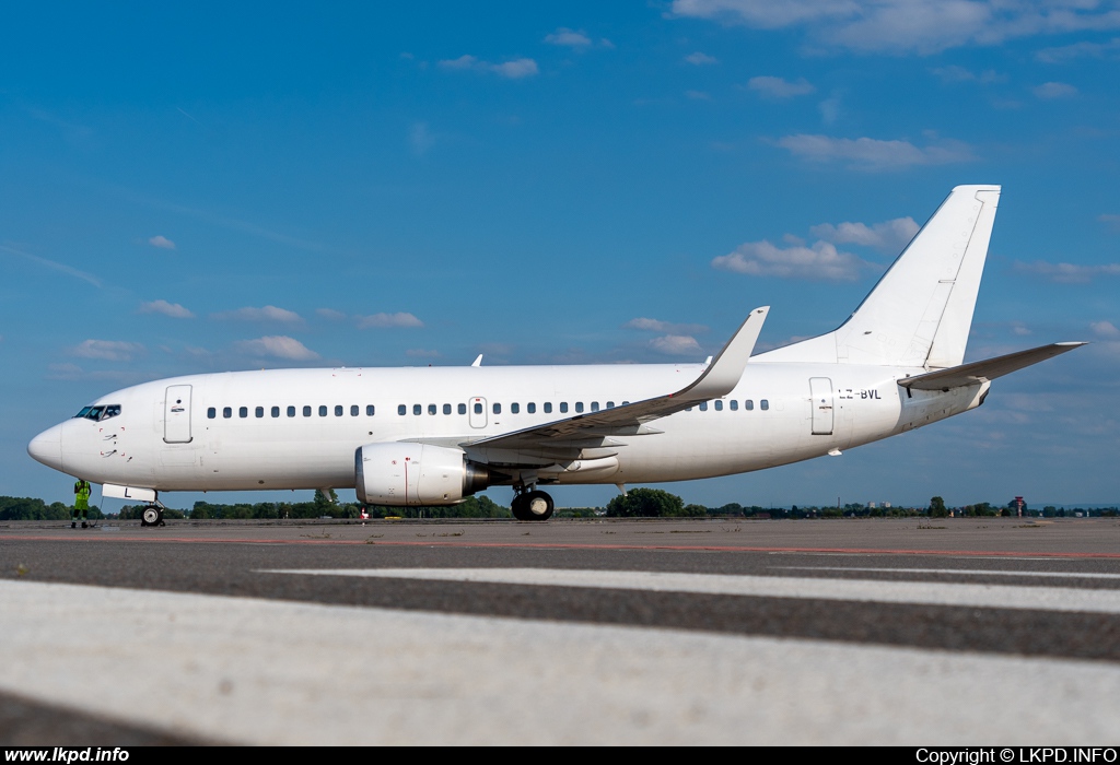 Bulgaria Air – Boeing B737-33S LZ-BVL