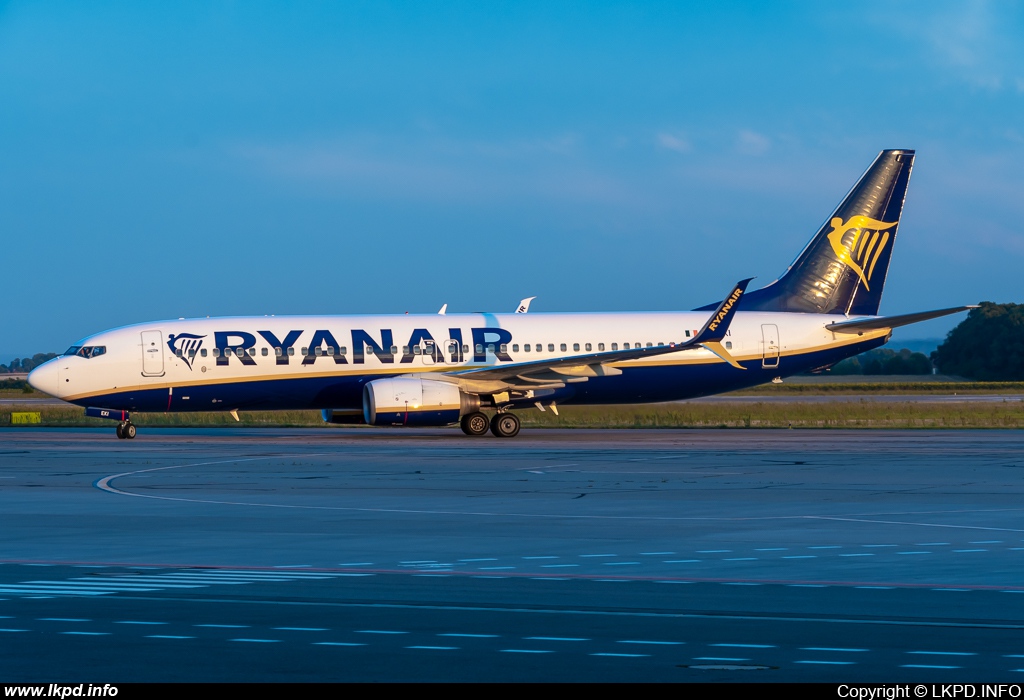 Ryanair – Boeing B737-8AS EI-EKI