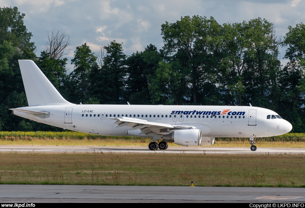 Smart Wings – Airbus A320-214 LZ-EAE