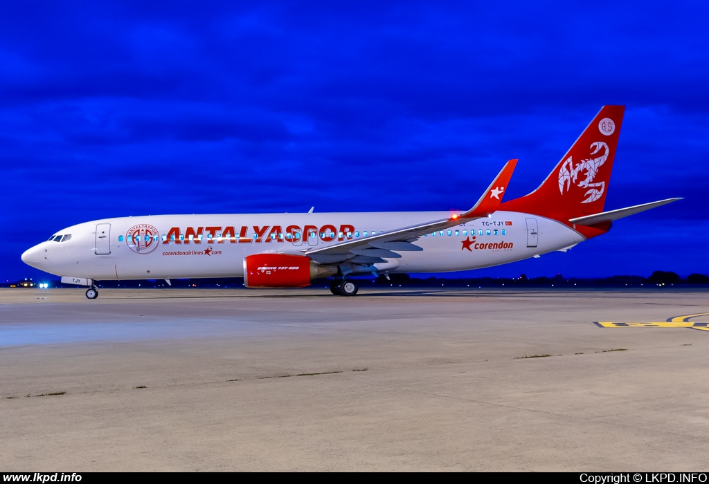 Corendon Airlines – Boeing B737-8AS TC-TJY