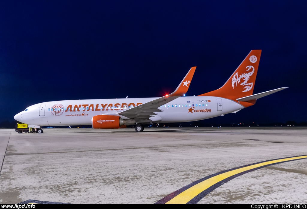 Corendon Airlines – Boeing B737-8AS TC-TJY