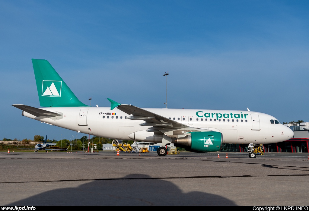 Carpatair – Airbus A319-112 YR-ABB