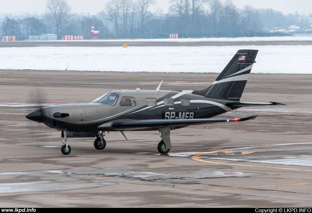 Private/Soukrom – Piper PA-46-M600 SP-MEB