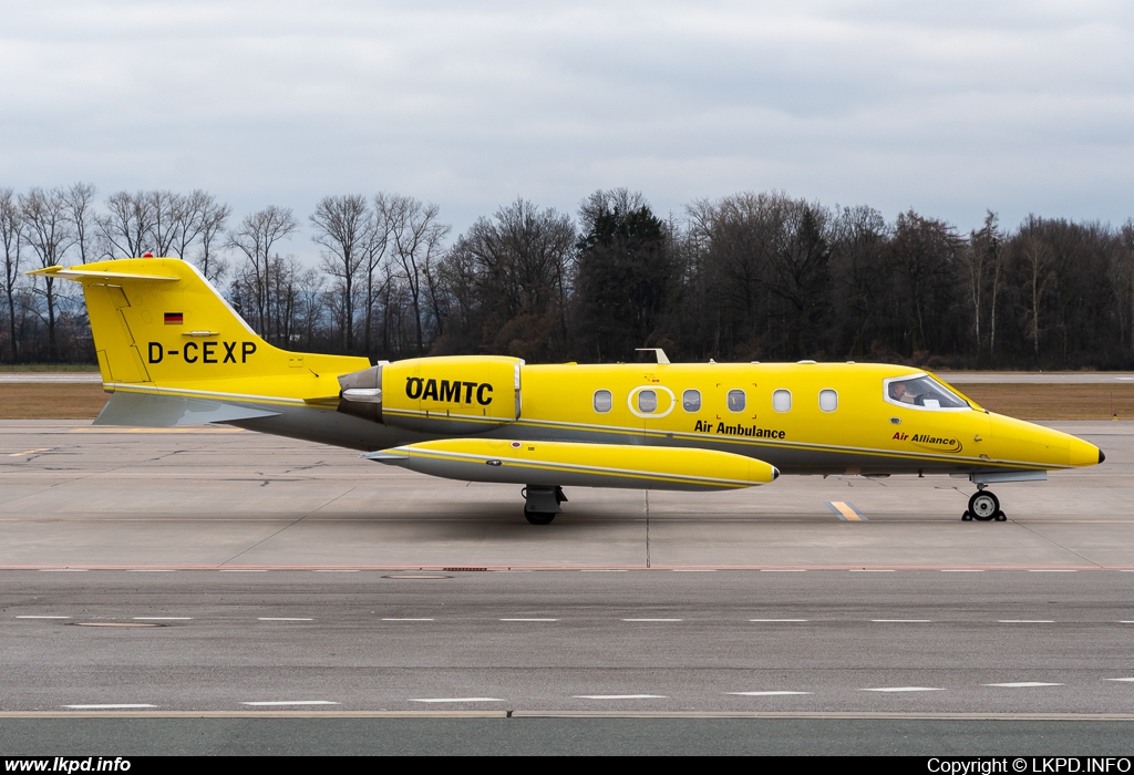 AIR ALLIANCE EXPRESS – Gates Learjet 35A D-CEXP