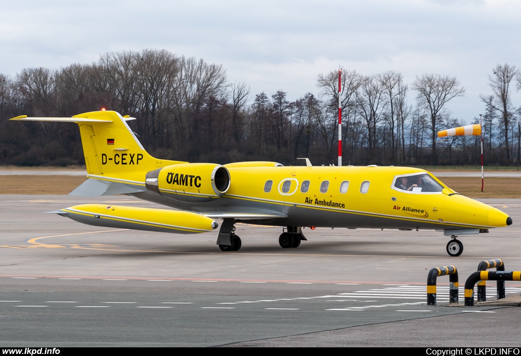 AIR ALLIANCE EXPRESS – Gates Learjet 35A D-CEXP