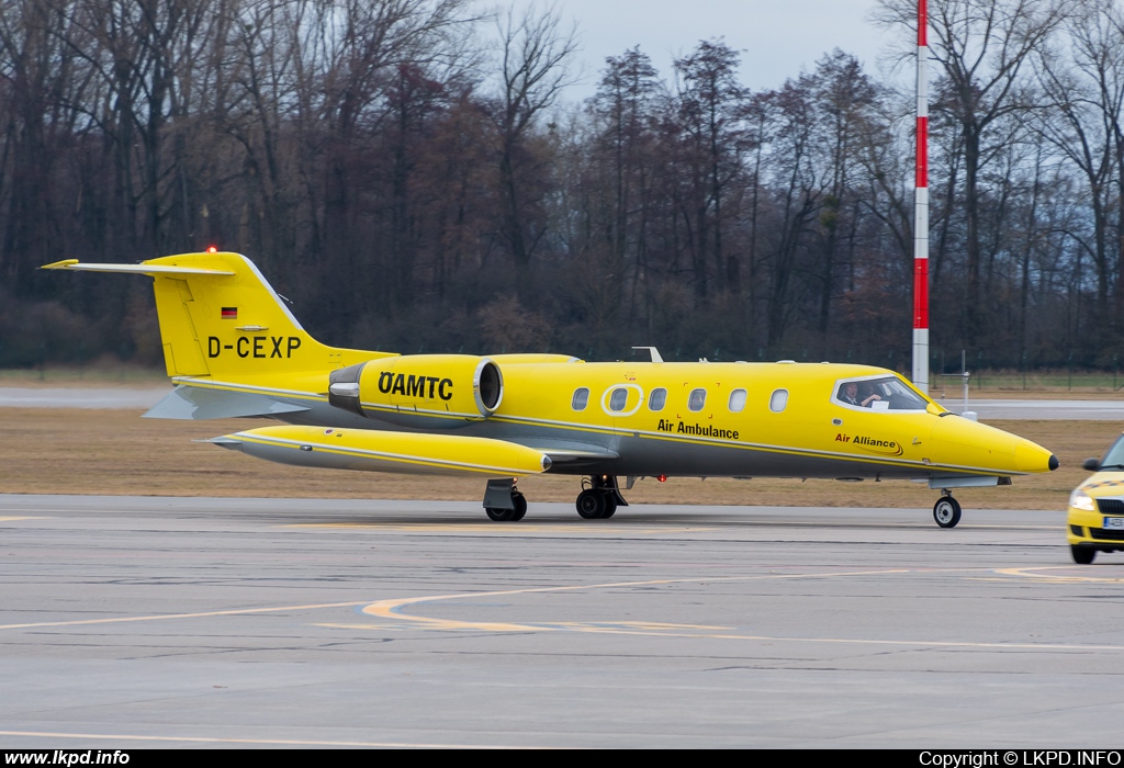 AIR ALLIANCE EXPRESS – Gates Learjet 35A D-CEXP