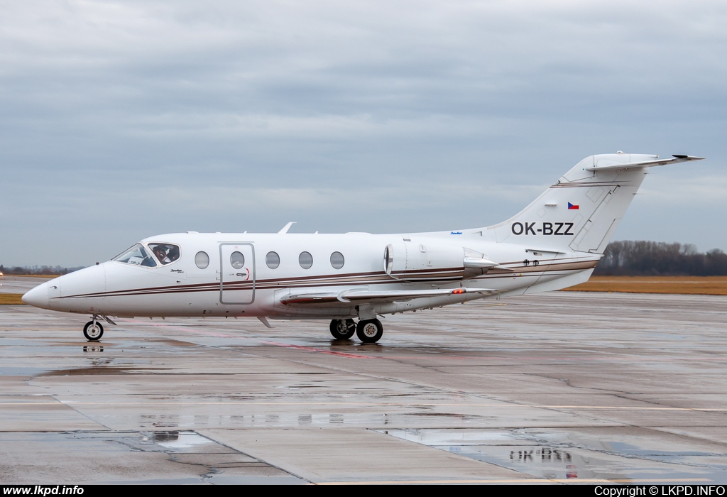 JetBee Czech – Beech 400XP OK-BZZ