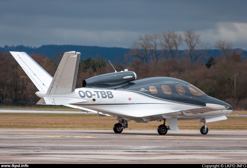 Private/Soukrom – Cirrus SF50 G2 OO-TBB