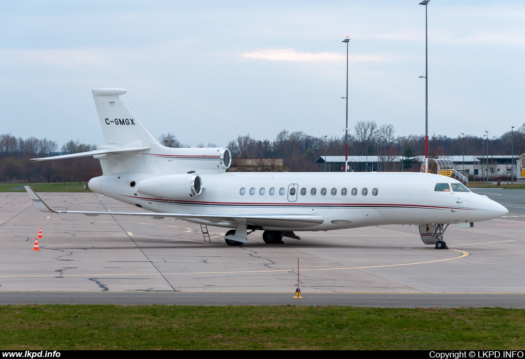 Private/Soukrom – Dassault Aviation Falcon 7X C-GMGX