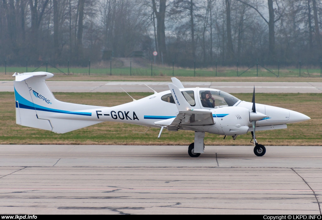 Private/Soukrom – Diamond DA-42 F-GOKA