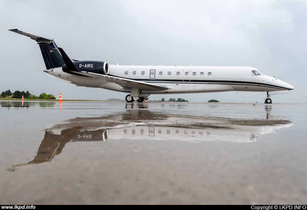 VistaJet – Embraer EMB-135BJ Legacy D-AIRG