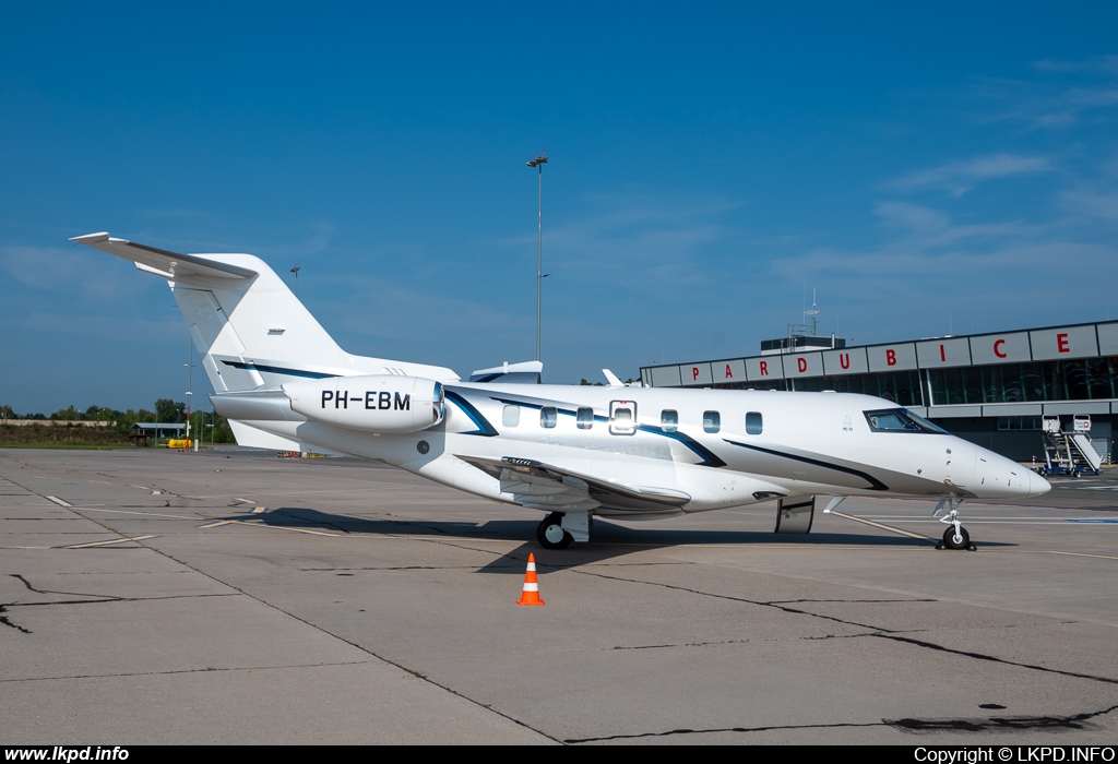 Flying Service NV – Pilatus PC-24 PH-EBM