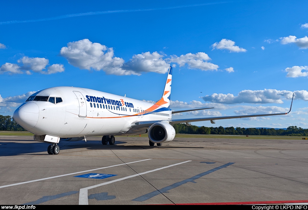 Smart Wings – Boeing B737-86N OK-TST