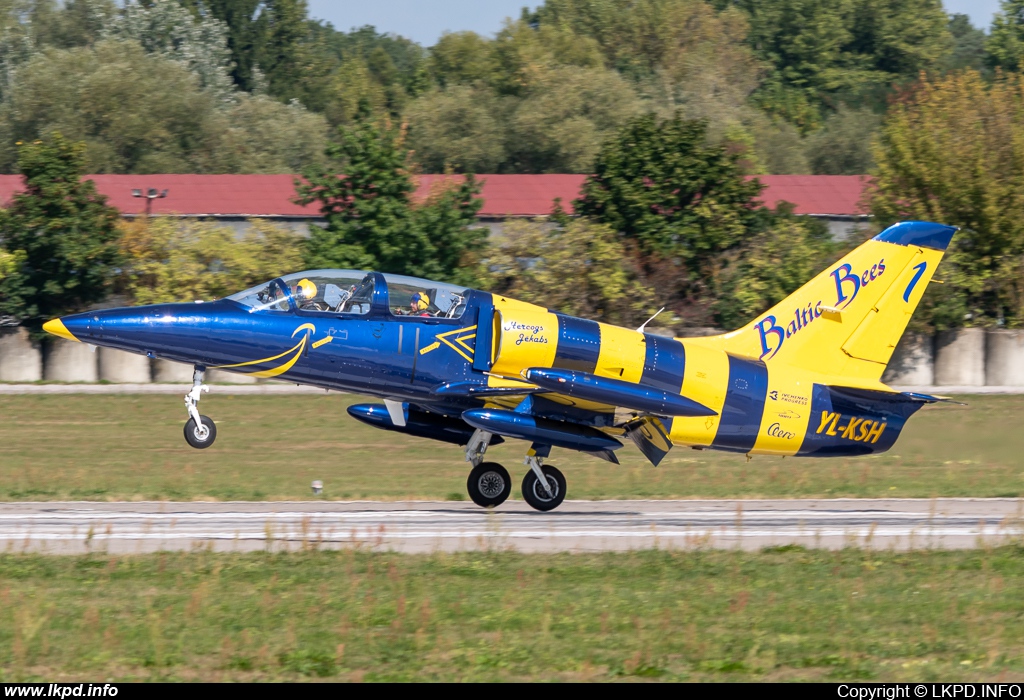 Baltic Bees – Aero L-39C YL-KSH