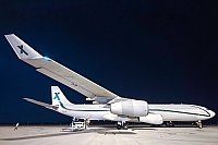 AIR X CHARTER – Airbus A340-313X 9H-BIG